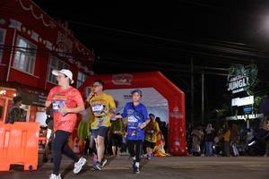 BIB: 4571, 4573
                            <button type="button" onclick="openModal(26227469)" class="btn btn-primary btn-sm float-right btn-popup" data-toggle="modal" data-target=".modal-high-quality">
                        <i class="fas fa-shopping-cart"></i> Add to Cart
                    </button>
                                            <button type="button" onclick="isThisMe(26227469, true)" class="btn btn-success btn-sm float-right btn-popup btn-isme hidden" data-toggle="tooltip" data-placement="bottom" title="นี่คือรูปของคุณใช่ไหม คลิกที่นี่เพื่อเอาเข้าอัลบั้ม">
                        <i class="fas fa-plus"></i> Add to album
                    </button>
                    <button type="button" onclick="isThisMe(26227469, false)" class="btn btn-warning btn-sm float-right btn-popup btn-isnotme hidden">
                        <i class="fas fa-ban"></i> Remove from album
                    </button>